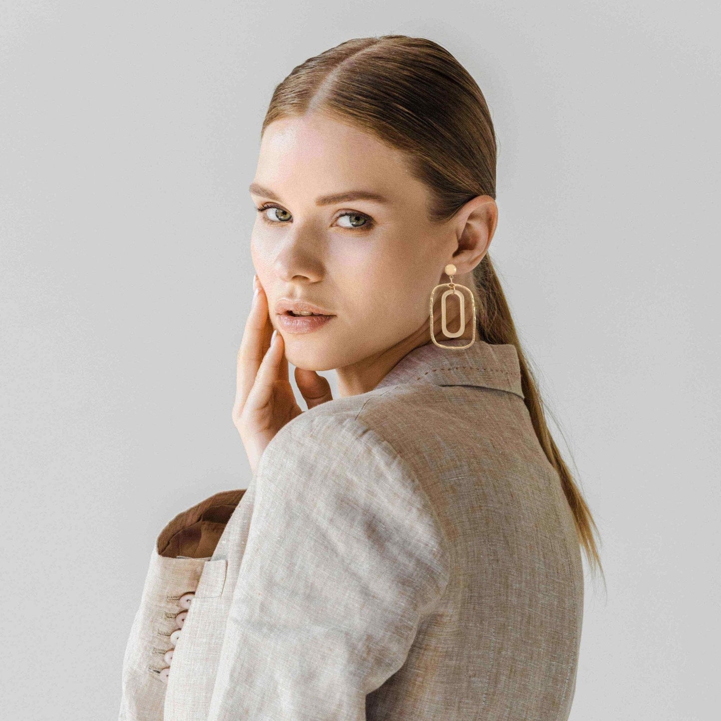 Alannah Hammered Rectangle Earrings - G x G Collective