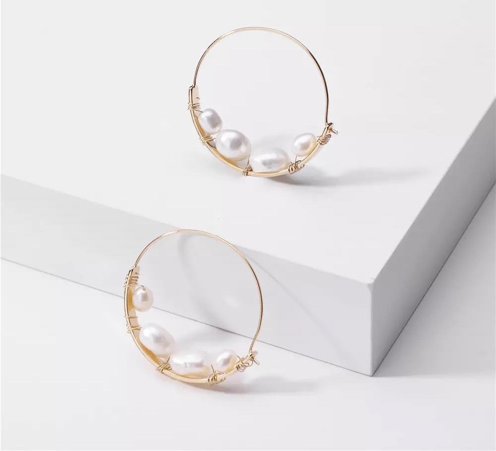 Raeleigh Freshwater Pearl Hoop Earrings